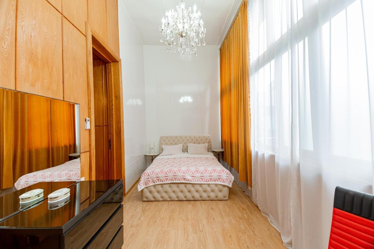 Town Center Rustaveli Aparthotel Tbilisi Exterior photo